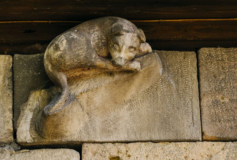 Sandsteinhund Sandsteinhund